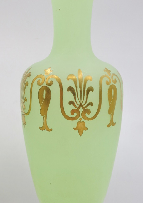 Opaline vases, 19th century.