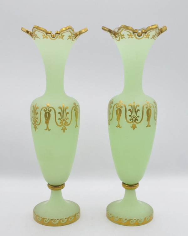 Opaline vases, 19th century.