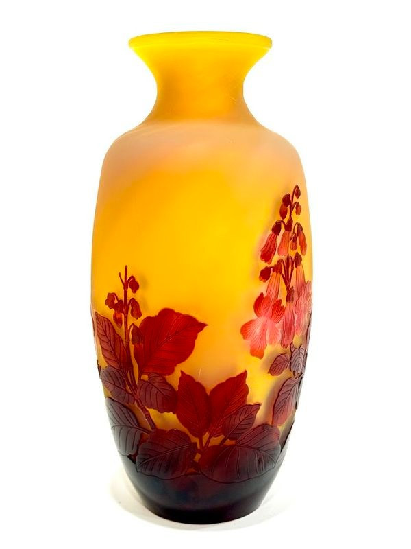 Emile Gallé "Digitales Rouges" vase