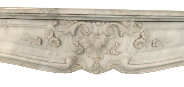 Louis XV style mantel in white Carrara marble XIX century