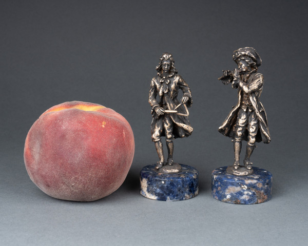 Pair of Bronze Musicians on a Lapis Lazuli Base, 19th Century