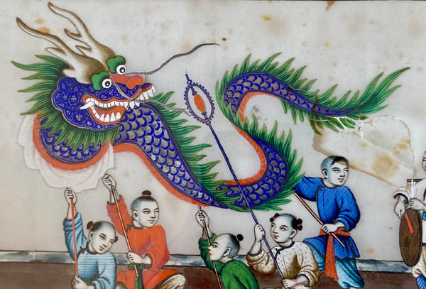 Chine Vers 1900, Gouache Sur Papier De Riz Figurant Des Enfants Défilant Avec Un Dragon.