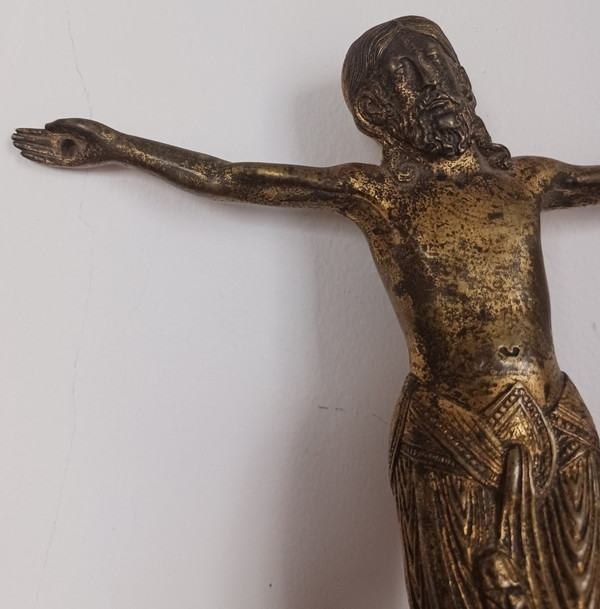 Arte romanica - Cristo in croce - Bronzo dorato - Religiosa