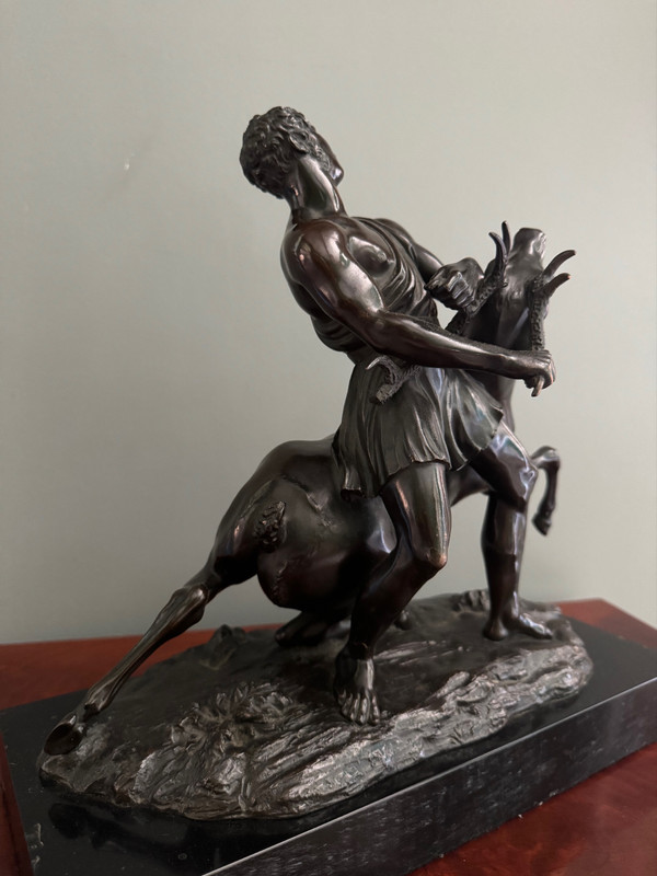 Hercule et la Biche de Cérynie, Rare bronze du XIXème siècle. 