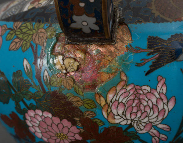 Brûle-parfum en cuivre à décor d'émaux cloisonnés Japon XIXe