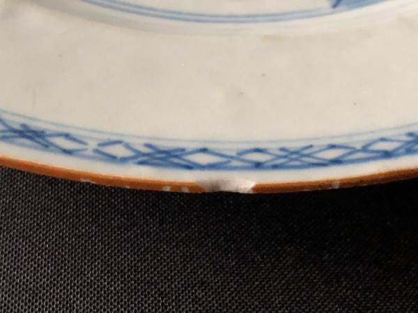 Porcelain plate with blue and white floral decoration, China, 18th century