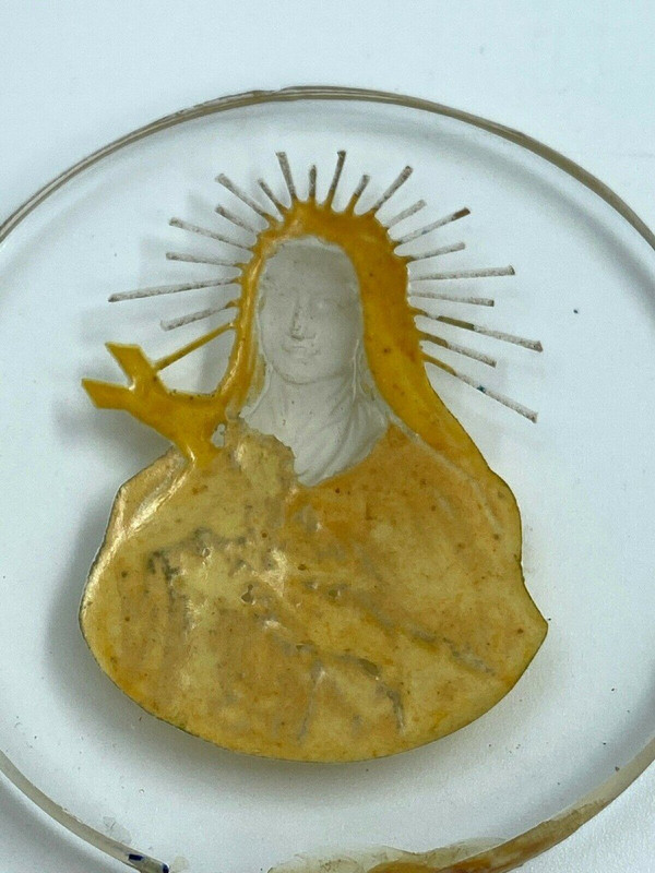 Intaille religieuse sainte dans du verre fin XIXe