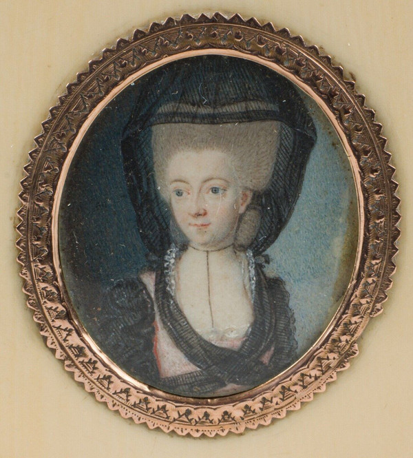 18th-century tortoiseshell box decorated with a miniature of a woman wearing a headdress