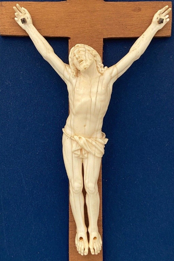 Christ Dieppe spectacular hand-carved 18th century great finesse