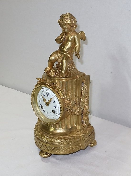 Orologio in bronzo dorato, stile Luigi XVI, periodo Napoleone III - Metà del XIX secolo