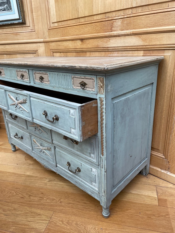 Commode polychrome de style Louis XVI Patinée