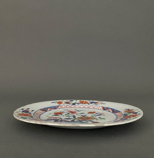 Imari porcelain dinner plate Japan 19th century floral design