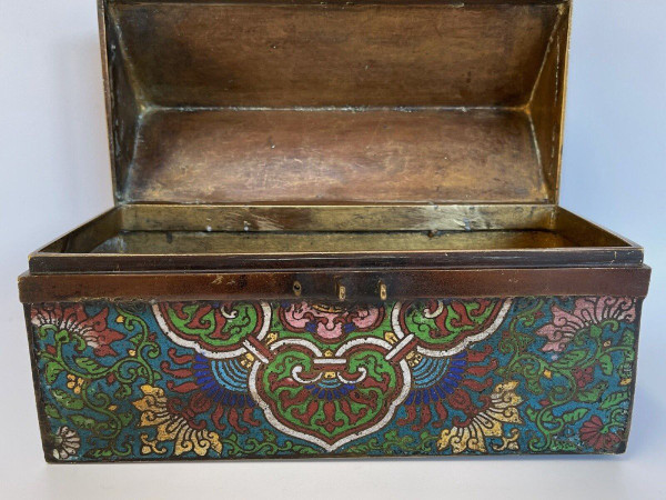 Box Cloisonné China chinesische Signatur zu identifizieren XIX reichen Dekor