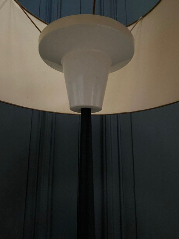 1960 lamp in black lacquered metal on shower base