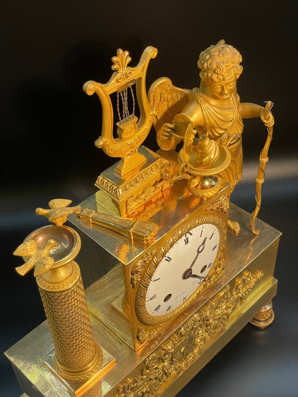 Orologio francese d'epoca in restauro