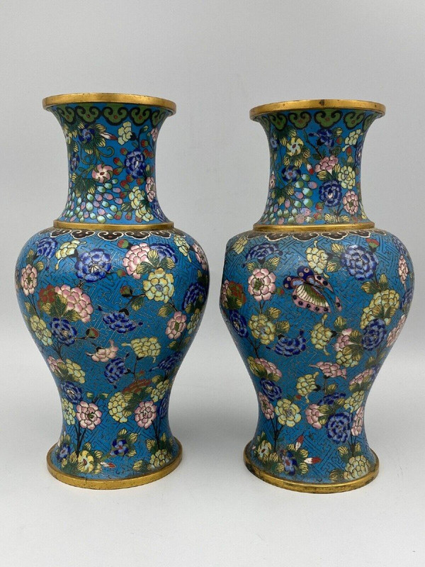 Pair of 19th century Chinese cloisonné vases with floral decoration