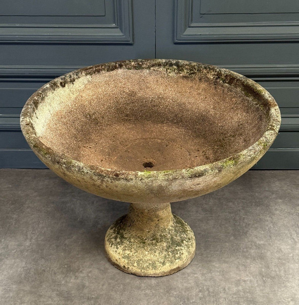 Diabolo cement planter by Willy Guhl 20th century