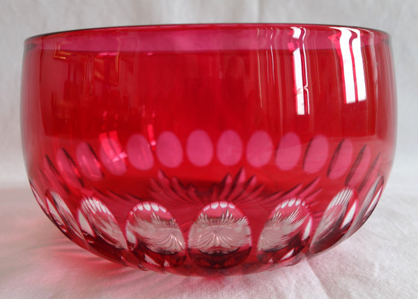 Set of 6 bowls, ramekins in Baccarat crystal cut with red pink overlay