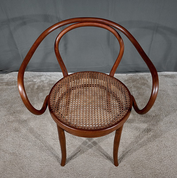 Bentwood Armchair, by Jacob & Josef Kohn – 1900