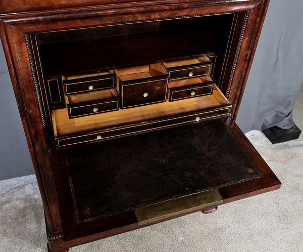 Small Mahogany Burl Secretary, Restoration period - Early 19th century