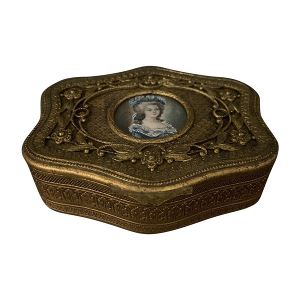 Hand-painted miniature Louis XVI style bronze box