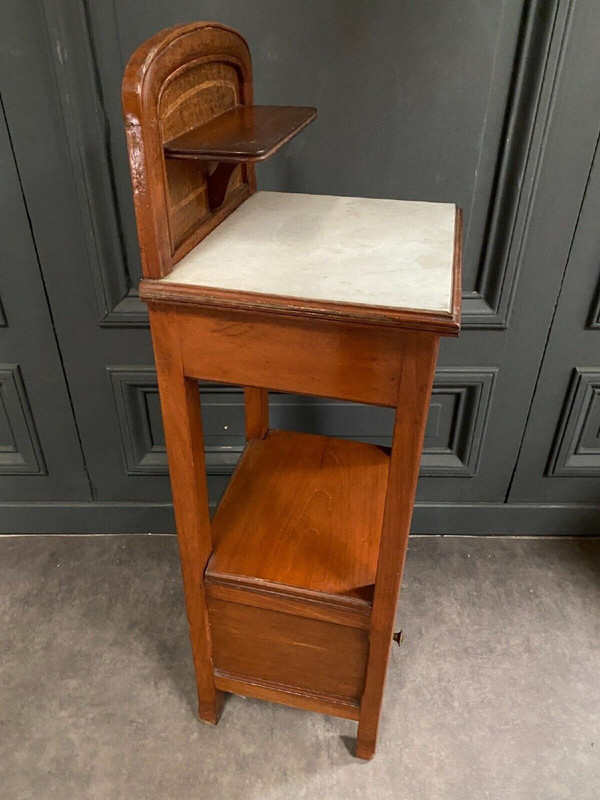 Bedside table in blond mahogany 1900 Art Nouveau white marble top