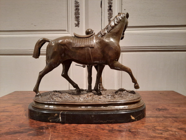 Bronze représentant un jockey et son cheval signé P.J. Mène 1866, d’époque XXème siècle.