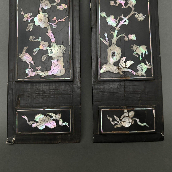 Pair of China panels in blackened wood inlaid with mother-of-pearl