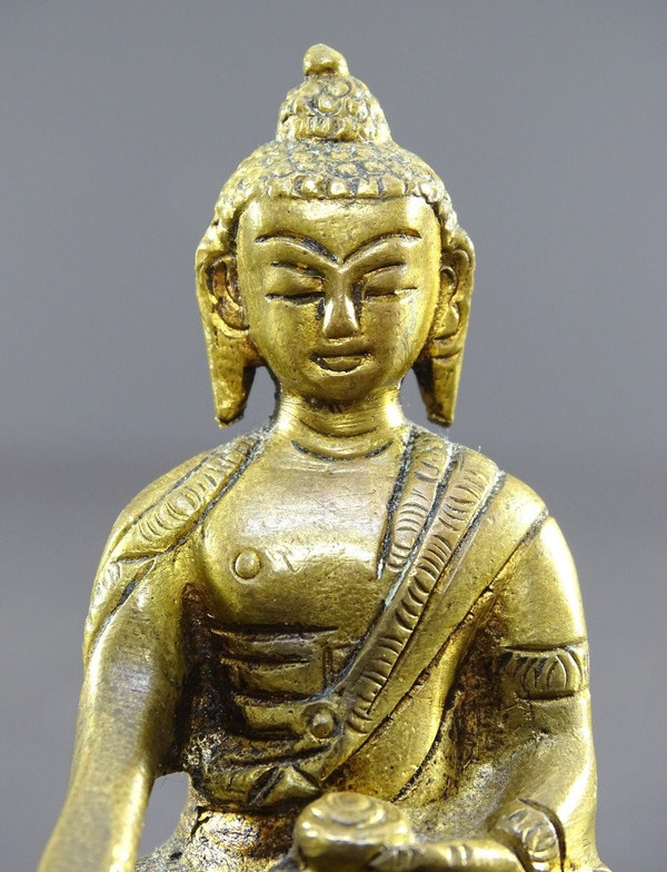 China, 1930/1950er Jahre, Miniatur-Buddha-Statue aus Bronze.