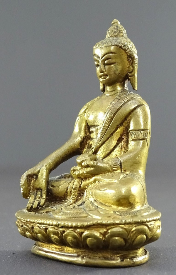 China, 1930/1950er Jahre, Miniatur-Buddha-Statue aus Bronze.