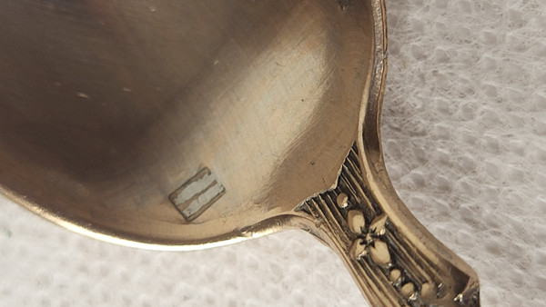 6 Art Nouveau silver-plated coffee spoons