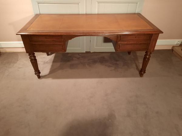 Louis-Philippe period oak desk.