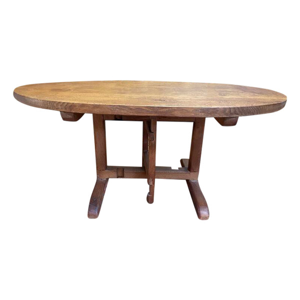 Oak winegrower's target coffee table