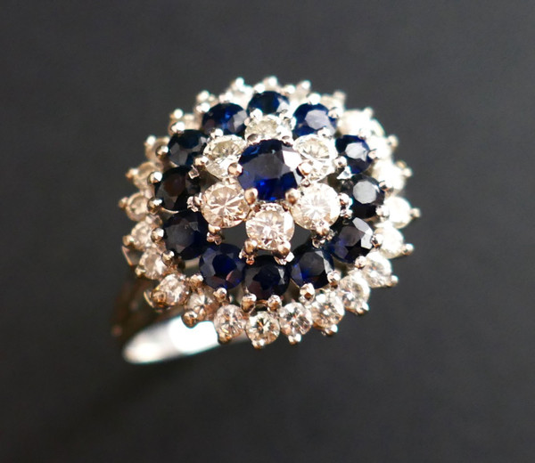 Bague vintage Saphirs Et Diamants.