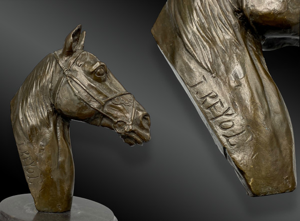 Tête de cheval en paire ; sculpture en bronze signée J. REYOL. France XXème siècle