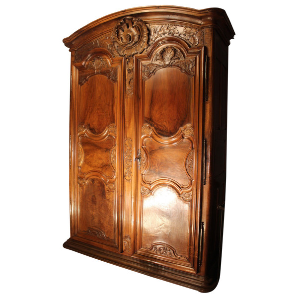 Armoire lyonnaise 18e siècle