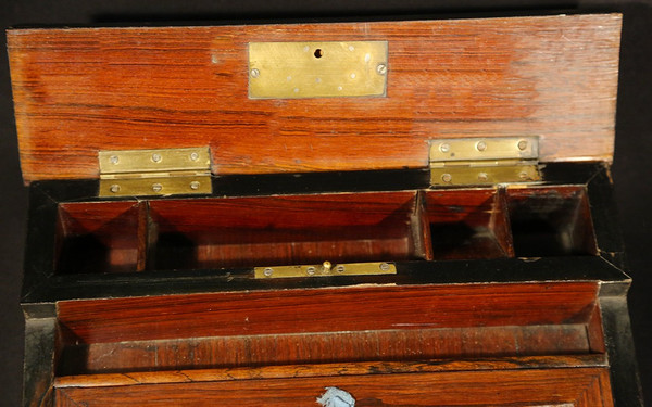 Travel writing case in veneered wood