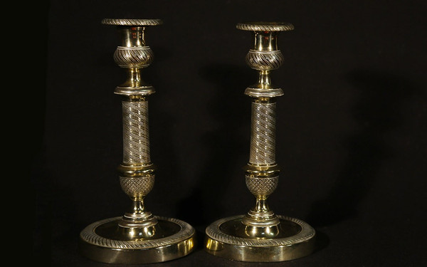 Pair of chiseled bronze candlestick Directoire period XVIIIth century