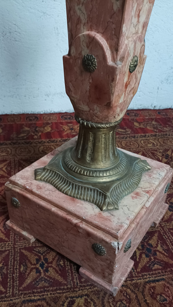 High column in pink marble and bronze, Louis XVI style