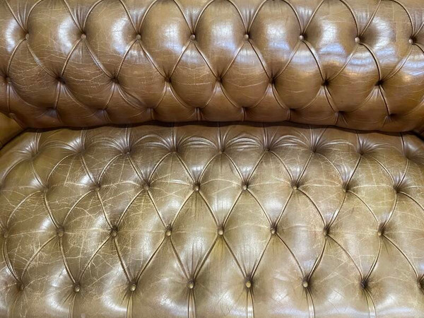 Chesterfield-Ledersofa