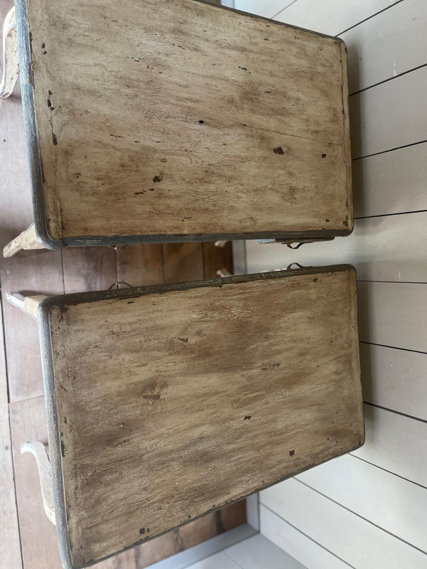 Louis XV 2-drawer writing table (pair), late 19th century patina