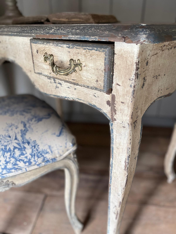 Louis XV 2-drawer writing table (pair), late 19th century patina