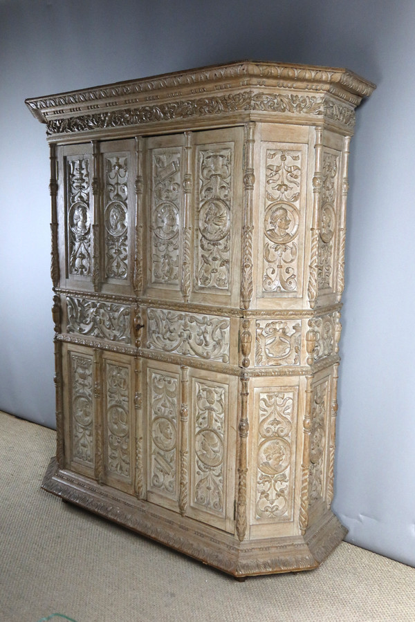 Armoire Renaissance