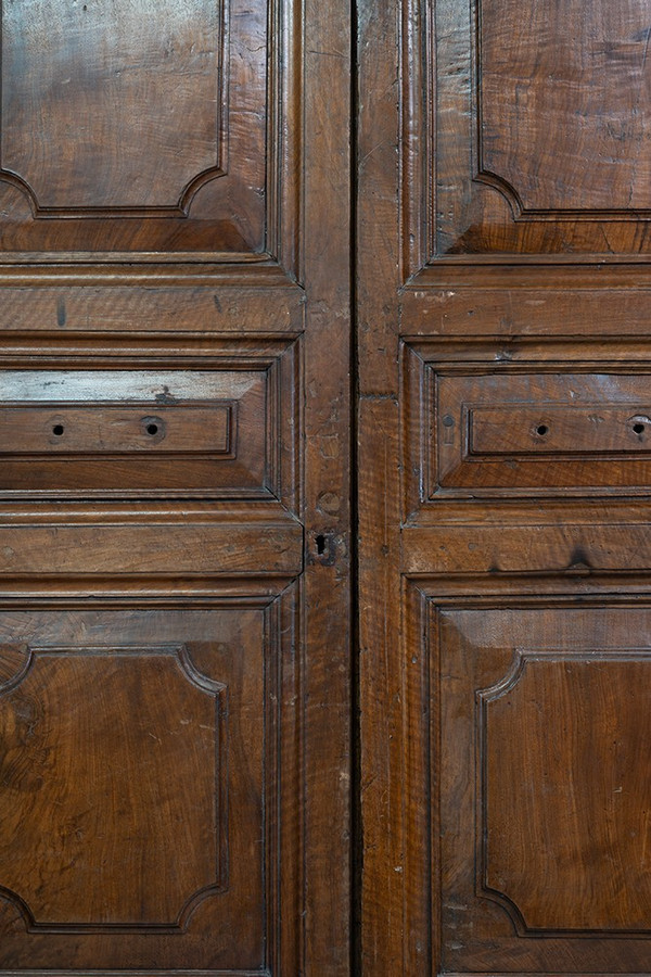 Antique Louis XIV Neapolitan Wall Cabinet in Solid Walnut. 18th Century Period.