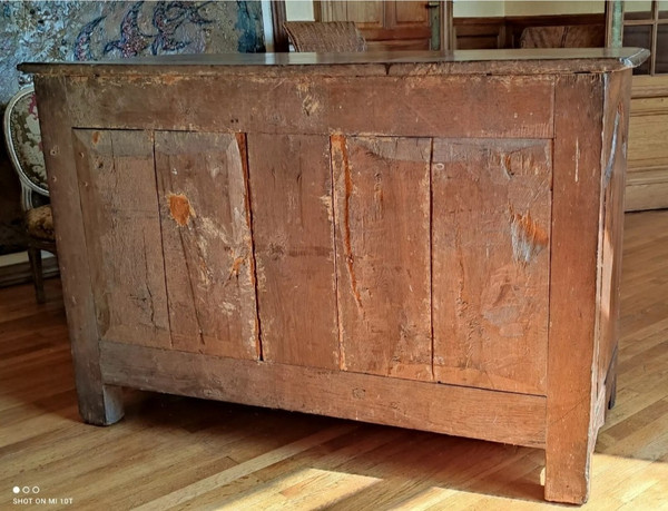 Old Louis XIV period chest of drawers, 18th century