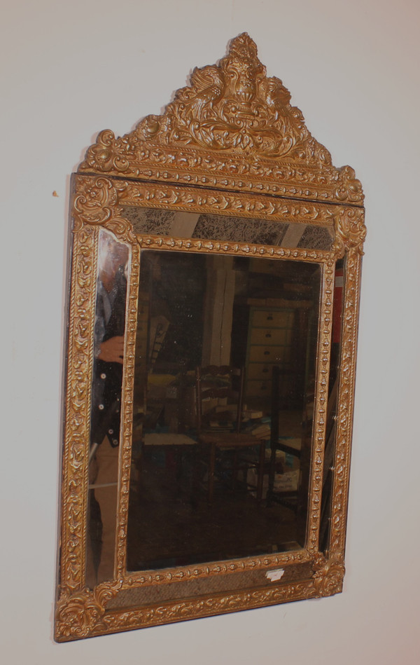 Pareclose Mirror With Sculpted Coper From The 19th Century From France