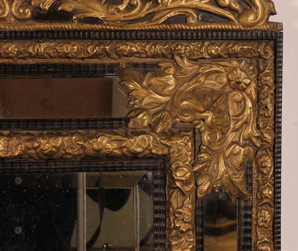 Mirror With Sculpted Coper And Ebony Wood Decoration - Early 19th Century