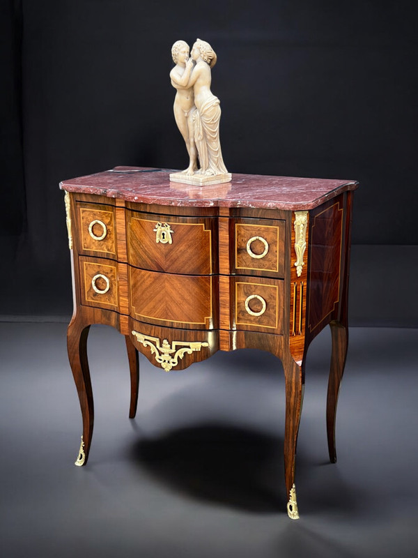 ANTIQUE 19TH CENTURY MARQUETRY CHEST OF DRAWERS WITH TRANSITION STYLE MARBLE TOP