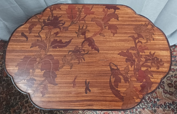 Art Nouveau marquetry pedestal table