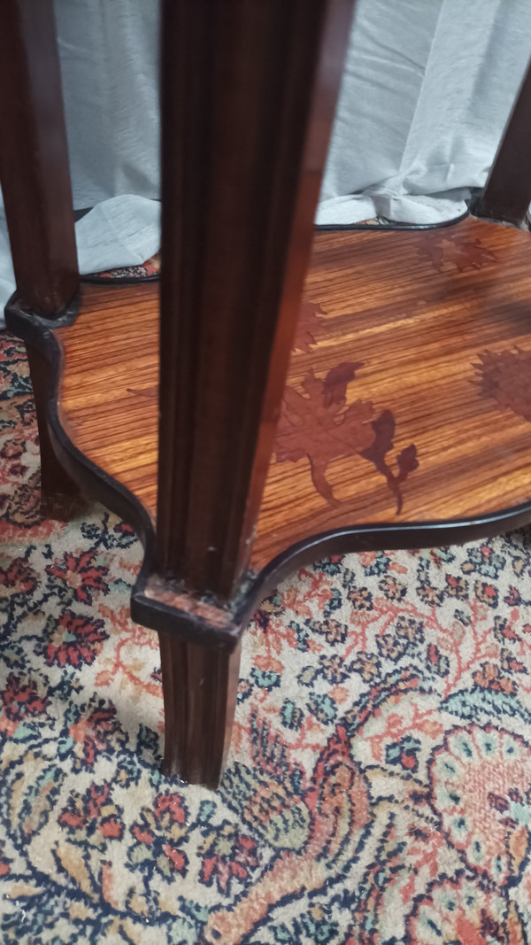 Art Nouveau marquetry pedestal table